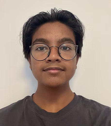 Pravin Suthakaran, tutor at Winny Math
